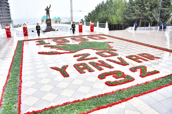 Sumqayıt Şəhidlər Xiyabanı bu gün... - FOTOLAR