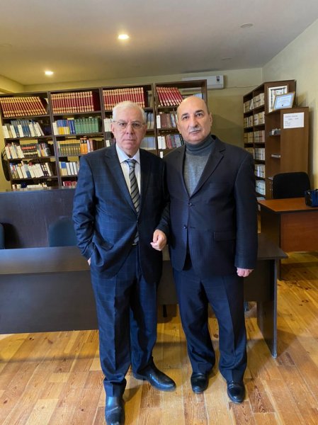 Sumqayıtda  Eyruz Məmmədovun “Epi” romanının təqdimat mərasimi keçirilib - FOTOLAR