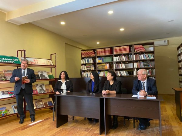 Sumqayıtda  Eyruz Məmmədovun “Epi” romanının təqdimat mərasimi keçirilib - FOTOLAR