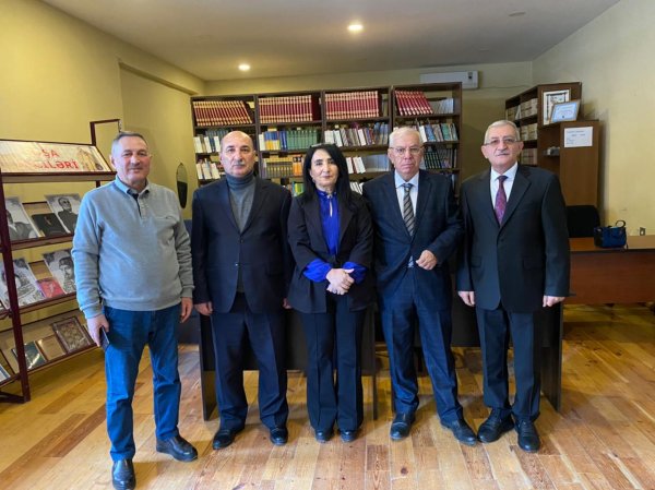 Sumqayıtda  Eyruz Məmmədovun “Epi” romanının təqdimat mərasimi keçirilib - FOTOLAR