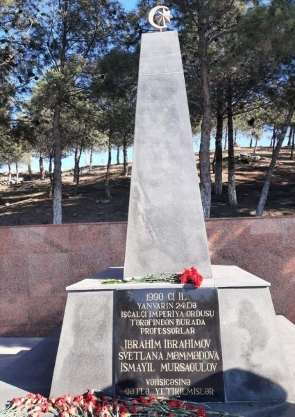 Sumqayıt yolunda şəhid olan alimlərin xatirəsi yad edilib - FOTOLAR
