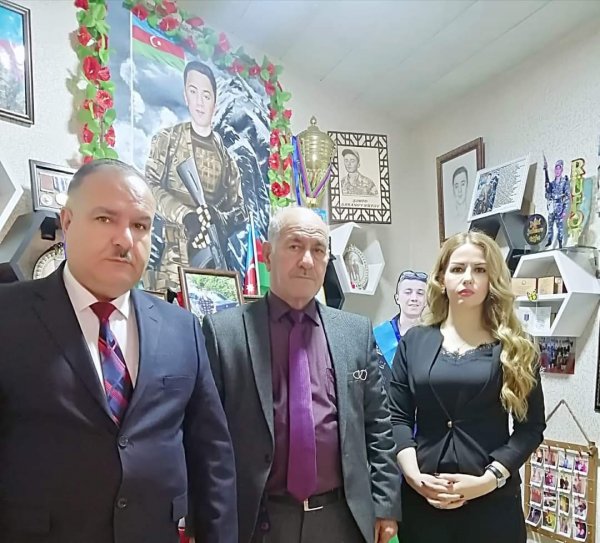 Abşeron rayon Mədəniyyət Mərkəzinin əməkdaşları tərəfindən şəhid ailəsinə baş çəkilib -FOTO