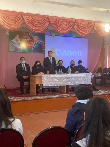 Sumqayıtda “Gəncləri Dini radikalizm –ekstremizm və narkomaniyanın zərərli təsirlərindən qoruyaq“ adlı görüş keçirilib - FOTO
