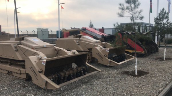 Ağdamda ANAMA-nın minaaxtaranları üçün yeni düşərgə salınıb