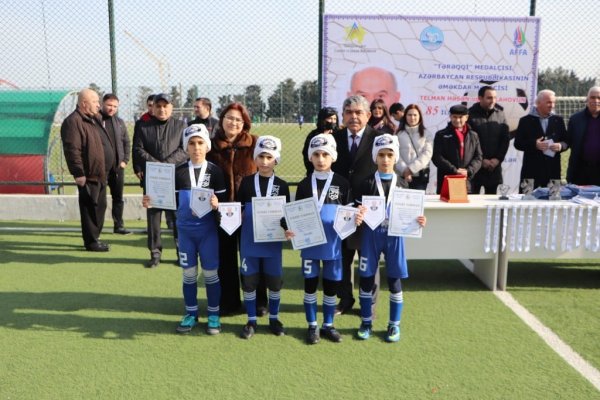 Sumqayıtda mini-futbol turnirinin qalibi məlum oldu - FOTOLAR