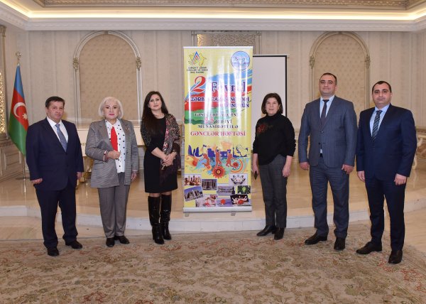 Sumqayıt ayparaçıları Gənclər Gününü qeyd etdi - FOTOLAR