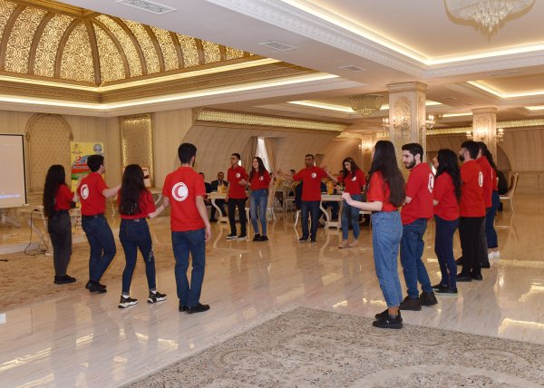 Sumqayıt ayparaçıları Gənclər Gününü qeyd etdi - FOTOLAR