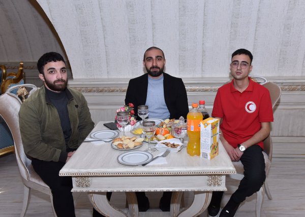 Sumqayıt ayparaçıları Gənclər Gününü qeyd etdi - FOTOLAR