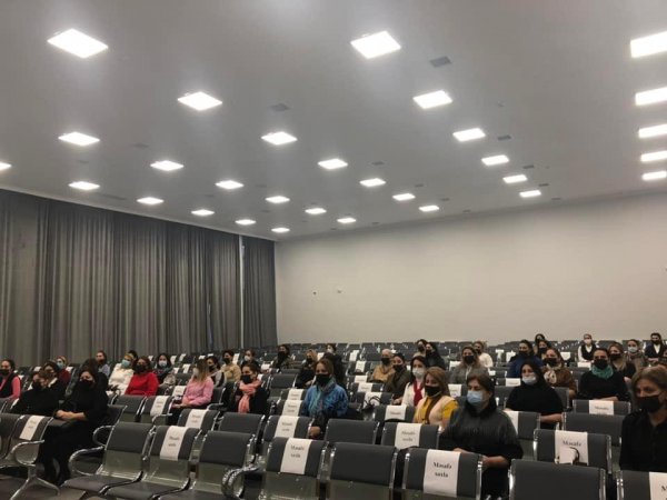 Arzu Alızadə Sumqayıtın bağça müdirləri ilə görüşüb - FOTO