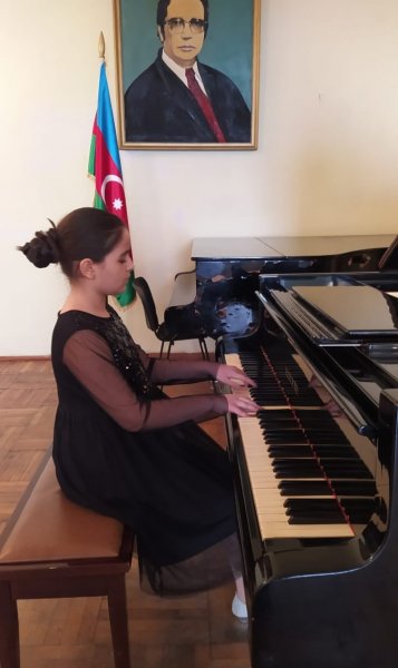 Sumqayıtlı kiçik fortepianoçunun növbəti böyük uğuru - FOTO