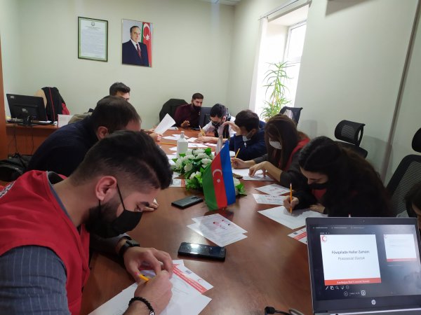 Sumqayıtda Psixososial dəstək təlimi keçirilib - FOTOLAR