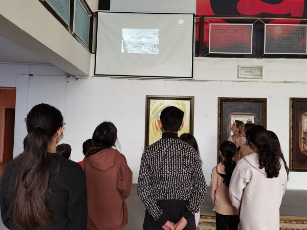Sumqayıt Dövlət Rəsm Qalereyasında tədbir və ustad dərsi keçirilib - FOTOLAR