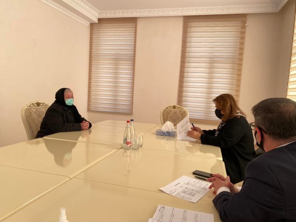 Sumqayıtın deputatı vətəndaşların problemini yerindəcə həll etdi - FOTOLAR