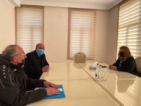 Sumqayıtın deputatı vətəndaşların problemini yerindəcə həll etdi - FOTOLAR