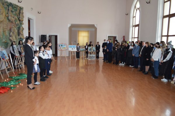 Sumqayıtda Nəriman Nərimanov adına Mədəniyyət Mərkəzində Xocalı Soyqırımının 30 illiyi ilə əlaqədar tədbir təşkil edilib - FOTO
