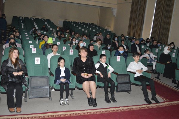 Sumqayıtda Nəriman Nərimanov adına Mədəniyyət Mərkəzində Xocalı Soyqırımının 30 illiyi ilə əlaqədar tədbir təşkil edilib - FOTO