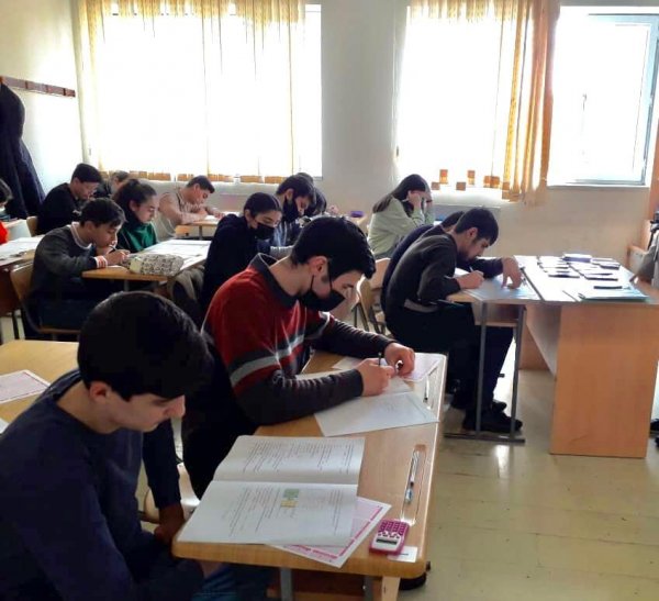 Sumqayıtda 7 fənn üzrə respublika olimpiadası keçirilib - FOTO