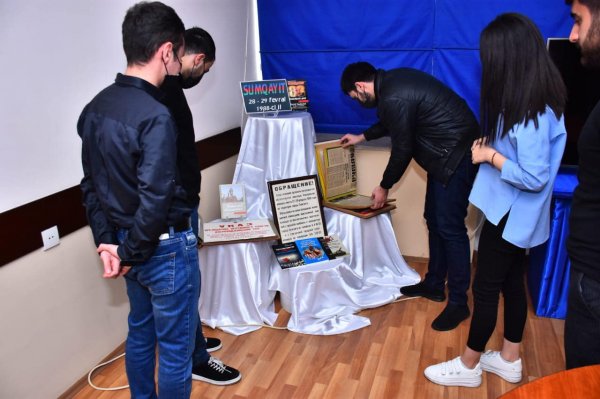 Sumqayıt hadisələrinin 34-cü ildönümü ilə əlaqədar dəyirmi masa keçirilib -FOTO