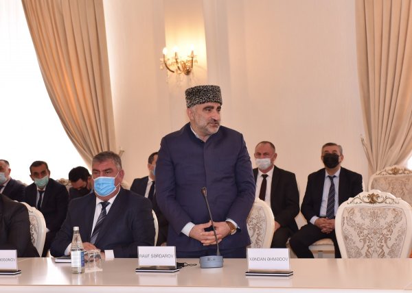 YAP Sumqayıt şəhər təşkilatının sədri Ramiz Hüseynov şəhər ictimaiyyətinə təqdim olunub - FOTO