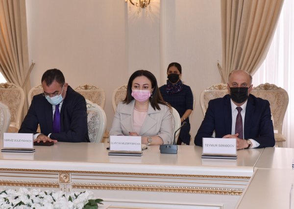 YAP Sumqayıt şəhər təşkilatının sədri Ramiz Hüseynov şəhər ictimaiyyətinə təqdim olunub - FOTO