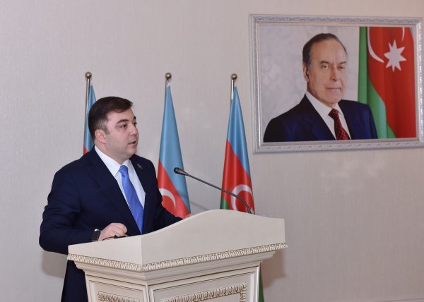 YAP Sumqayıt şəhər təşkilatının sədri Ramiz Hüseynov şəhər ictimaiyyətinə təqdim olunub - FOTO