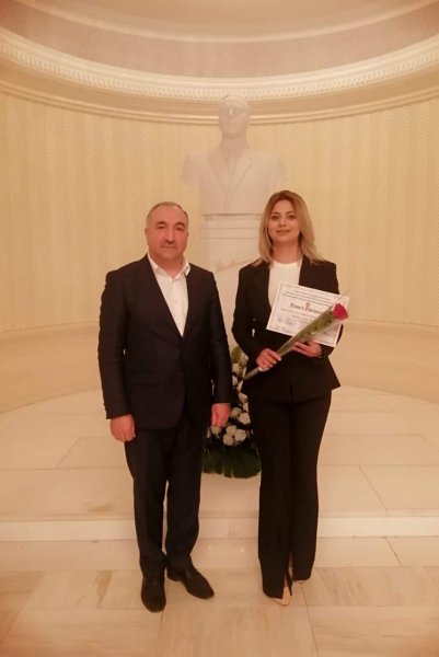 Abşeron rayonu üzrə mədəniyyət müəssisələrində çalışan bir qrup qadın əməkdaş təltif olunub -FOTOLAR