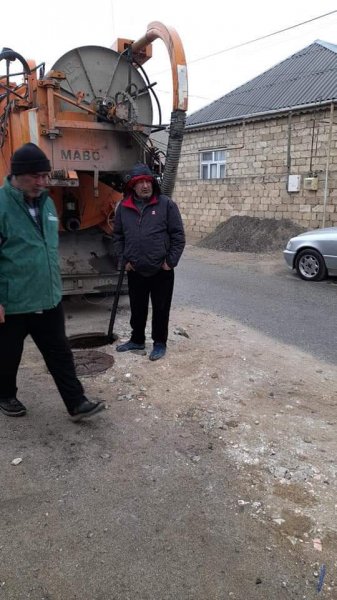 Sumqayıtda kanalizasiya quyularının  təmizlənməsi prosesi davam edir -FOTOLAR