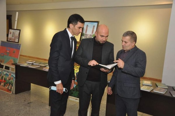 “Qarabağa kitabla gedək!” layihəsinə Sumqayıt Regional Mədəniyyət İdarəsinin Abşeron rayon mədəniyyət müəsisələri də qoşulub - FOTO