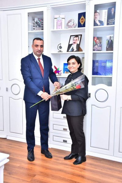 Sumqayıtda bayram günü ərəfəsində qəhrəman şəhid anaları yad edilib -FOTO Sumqayıtda bayram günü ərəfəsində qəhrəman şəhid anaları yad edilib -FOTO