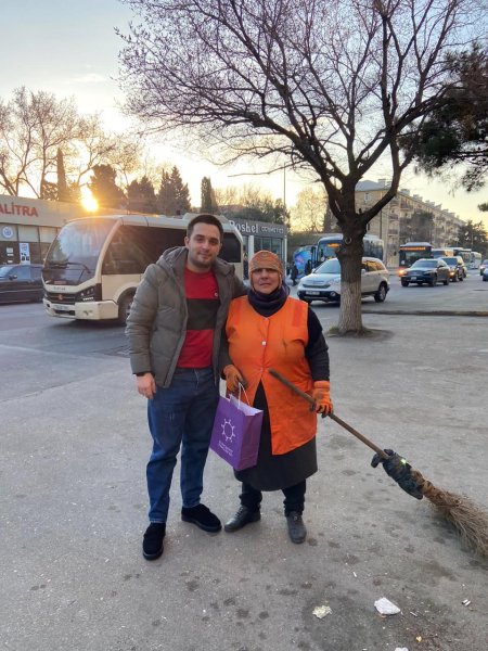 Sumqayıt gənclərindən nümunəvi addım - FOTOLAR Sumqayıt gənclərindən nümunəvi addım - FOTOLAR