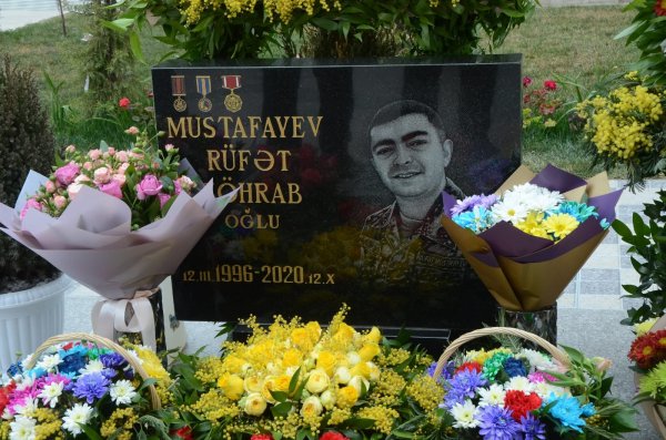 Sumqayıtda Vətən müharibəsi şəhidi anılıb - FOTO