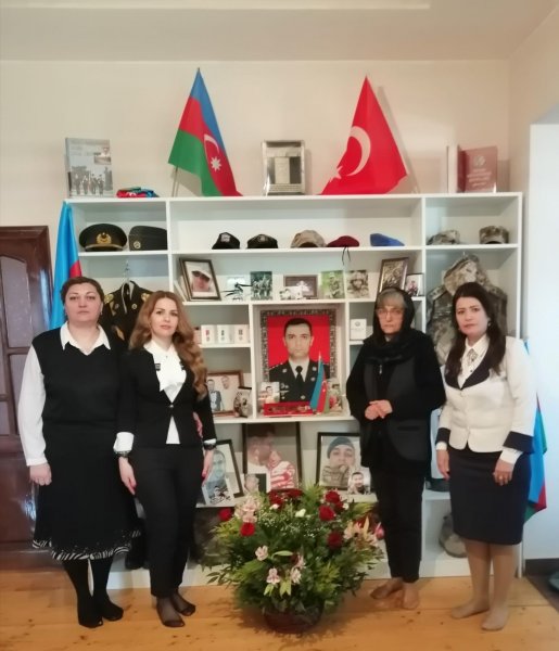 Abşeron rayon Mədəniyyət Mərkəzininin müəssisələri tərəfindən şəhid ailəsi yad edilib - FOTO