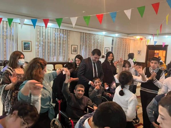 Qubadlı Təhsil Şöbəsi sağlamlıq imkanları məhdud uşaqları sevindirdi -FOTOLAR