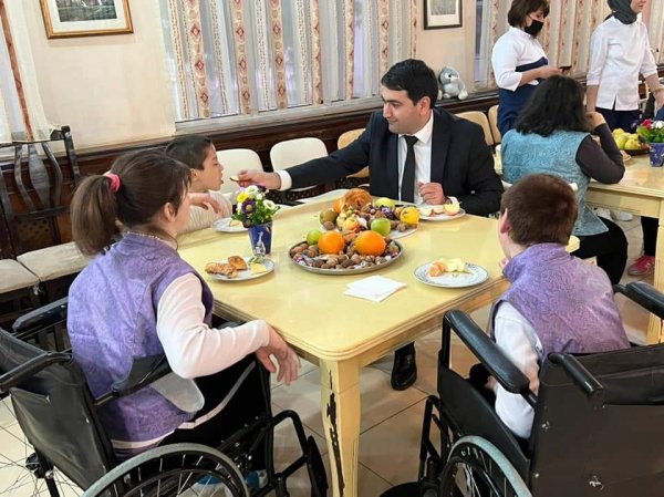 Qubadlı Təhsil Şöbəsi sağlamlıq imkanları məhdud uşaqları sevindirdi -FOTOLAR