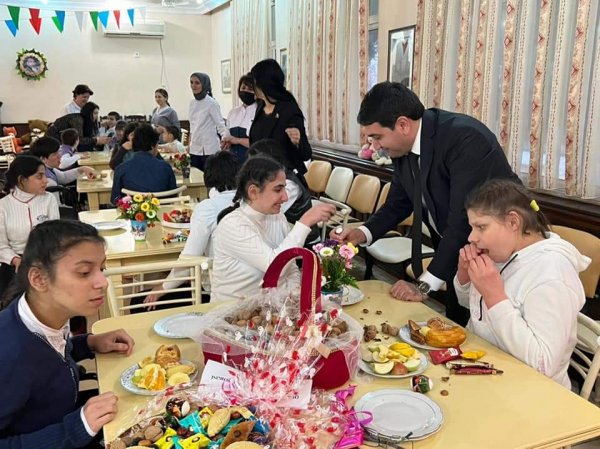 Qubadlı Təhsil Şöbəsi sağlamlıq imkanları məhdud uşaqları sevindirdi -FOTOLAR