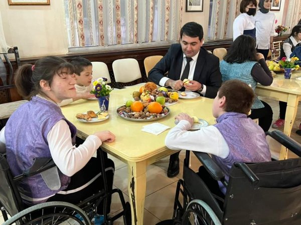 Qubadlı Təhsil Şöbəsi sağlamlıq imkanları məhdud uşaqları sevindirdi -FOTOLAR