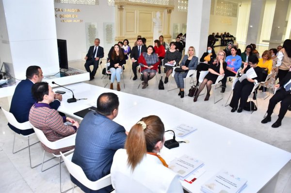 Sumqayıtda “Türkdilli xalqların Novruz adət-ənənələri” adlı beynəlxalq konfrans keçirilib - FOTOLAR Sumqayıtda “Türkdilli xalqların Novruz adət-ənənələri” adlı beynəlxalq konfrans keçirilib - FOTOLAR