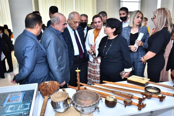 Sumqayıtda “Türkdilli xalqların Novruz adət-ənənələri” adlı beynəlxalq konfrans keçirilib - FOTOLAR Sumqayıtda “Türkdilli xalqların Novruz adət-ənənələri” adlı beynəlxalq konfrans keçirilib - FOTOLAR