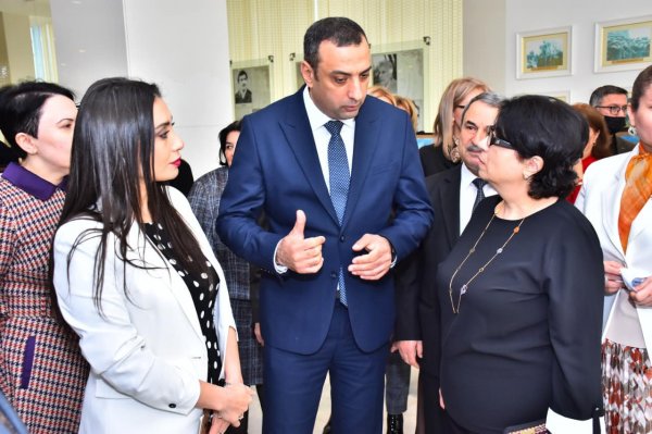 Sumqayıtda “Türkdilli xalqların Novruz adət-ənənələri” adlı beynəlxalq konfrans keçirilib - FOTOLAR Sumqayıtda “Türkdilli xalqların Novruz adət-ənənələri” adlı beynəlxalq konfrans keçirilib - FOTOLAR