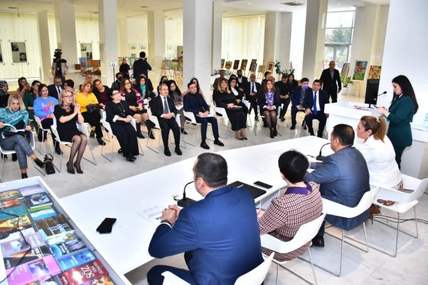 Sumqayıtda “Türkdilli xalqların Novruz adət-ənənələri” adlı beynəlxalq konfrans keçirilib - FOTOLAR Sumqayıtda “Türkdilli xalqların Novruz adət-ənənələri” adlı beynəlxalq konfrans keçirilib - FOTOLAR
