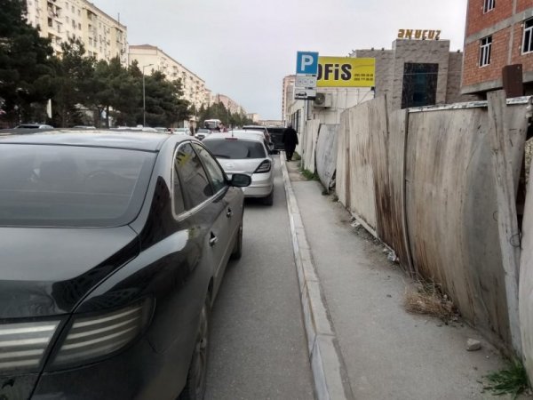 Sumqayıtda illərdi həllini tapmayan səki problemi - FOTOLAR