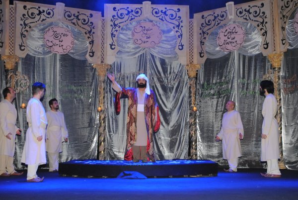 Sumqayıt Dövlət Dram Teatrı yeni tamaşa təqdim edəcək