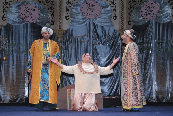 Sumqayıt Dövlət Dram Teatrı yeni tamaşa təqdim edəcək