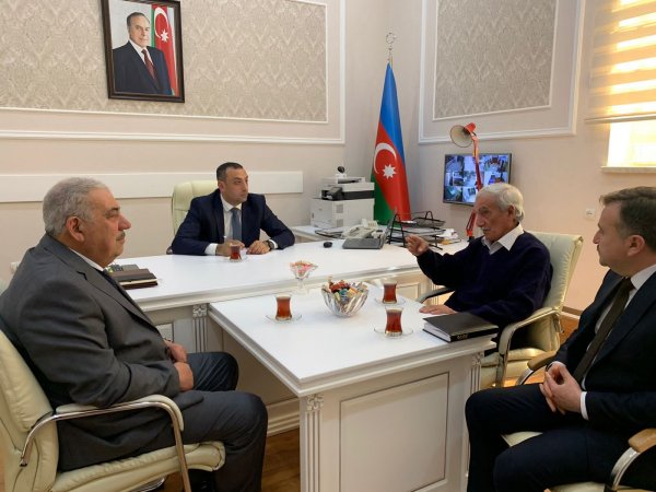 Sumqayıt Regional Mədəniyyət İdarəsində Qobu qəsəbəsinin ziyalı ağsaqqalları ilə görüş keçirilib - FOTO Sumqayıt Regional Mədəniyyət İdarəsində Qobu qəsəbəsinin ziyalı ağsaqqalları ilə görüş keçirilib - FOTO