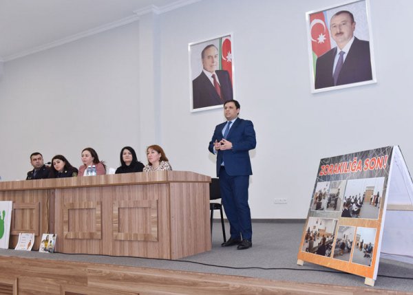 Uşaqlara qarşı yol verilən zorakılıq halları ilə bağlı Sumqayıtda maarifləndirici tədbir keçirilib - FOTOLAR