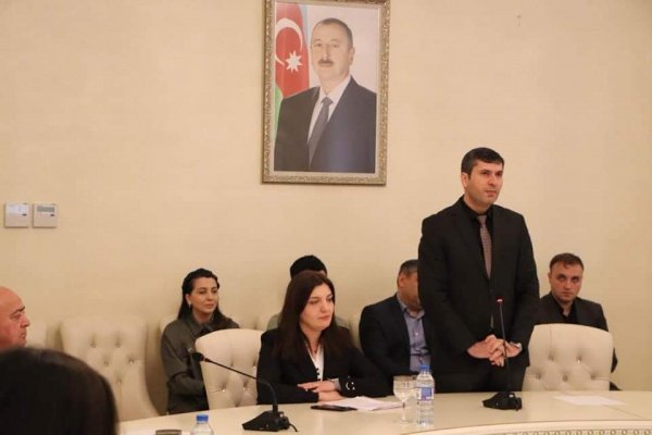 Sumqayıtda “Ulu Öndər Heydər Əliyev irsinin təbliği” mövzusunda dəyirmi masa keçirilib -FOTO Sumqayıtda “Ulu Öndər Heydər Əliyev irsinin təbliği” mövzusunda dəyirmi masa keçirilib -FOTO