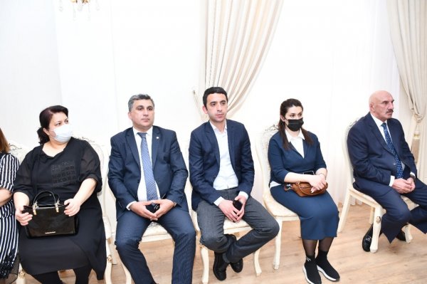 Sumqayıtda “11 Apreldən Zəfərə”  elmi-praktik konfrans keçirilib - FOTOLAR