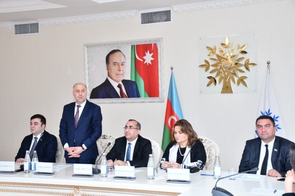 Sumqayıtda “11 Apreldən Zəfərə” elmi-praktik konfrans keçirilib - FOTOLAR Sumqayıtda “11 Apreldən Zəfərə” elmi-praktik konfrans keçirilib - FOTOLAR