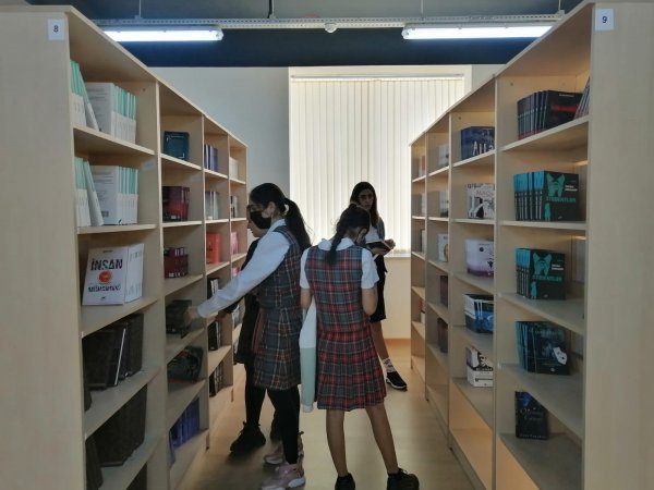 Sumqayıt məktəblilərinin Peşə Təhsil Mərkəzinə növbəti ekskursiyası təşkil edilib - FOTOLAR