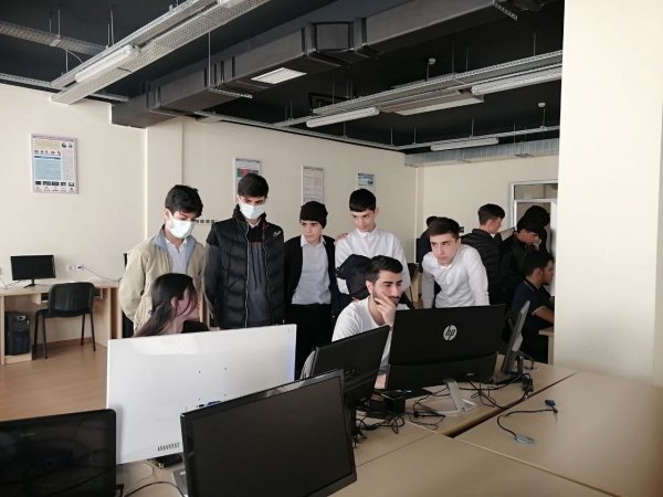 Sumqayıt məktəblilərinin Peşə Təhsil Mərkəzinə növbəti ekskursiyası təşkil edilib - FOTOLAR